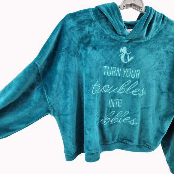 Disney Women’s XL Mermaid Hoodie Plush Green Ariel Embroidered - Picture 2 of 6